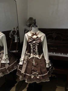 brown custard lolita