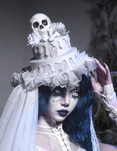 zombie bride, white gothic cake, skull, european dome, christmas tie hat