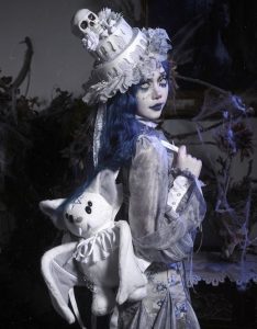 zombie bride, white gothic cake, skull, european dome, christmas tie hat