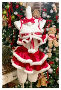 christmas themed sweet and festive atmosphere